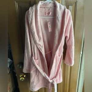 Thick juicy couture robe